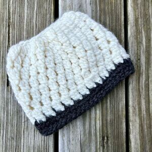 Handmade Ponytail Messy-Bun Beanie